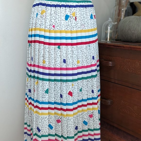 Original vintage pleated maxi skirt from the 1980s - Picture 5 of 9